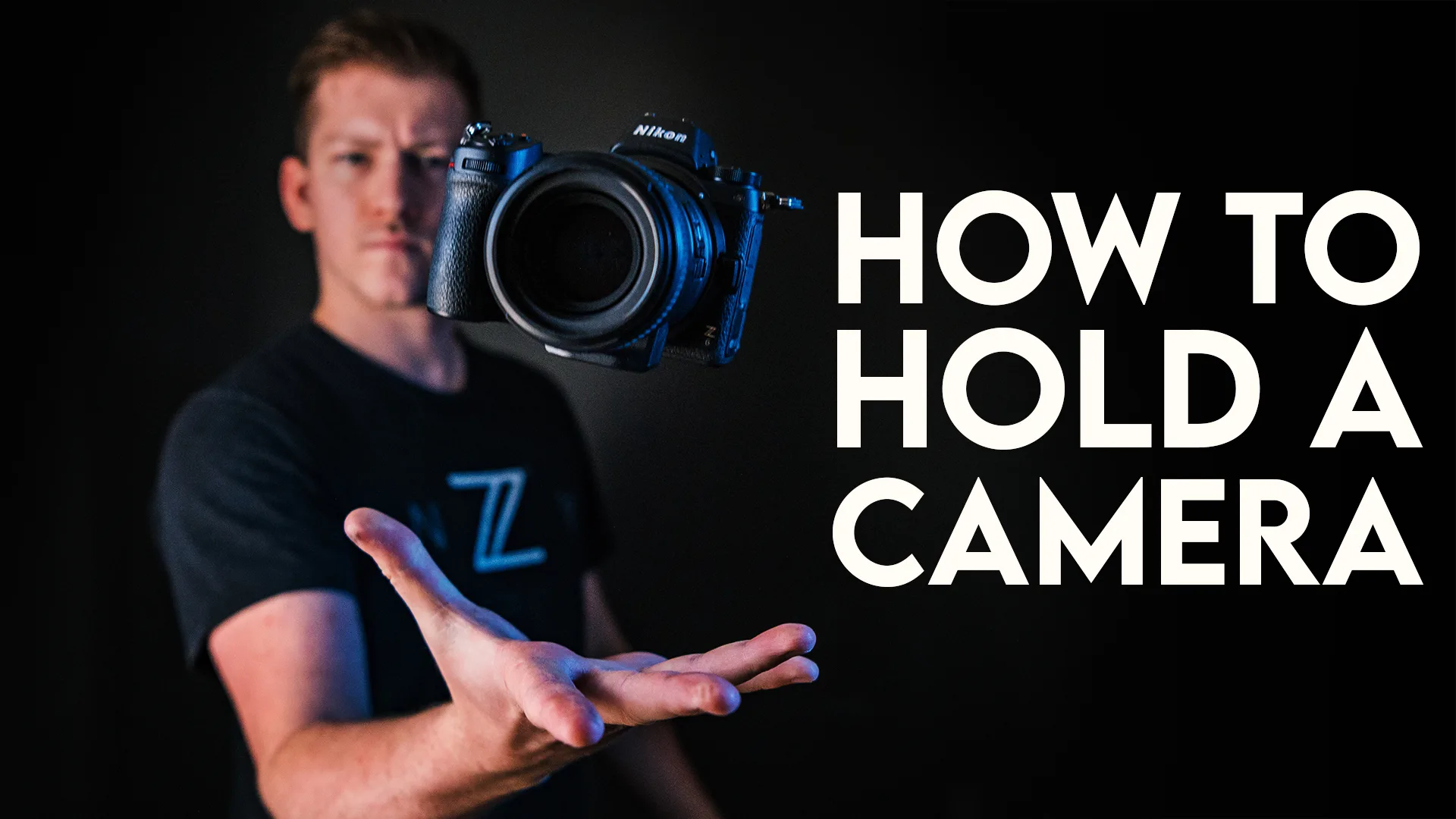 You are currently viewing How To Hold Your Camera to Take Sharper Photos