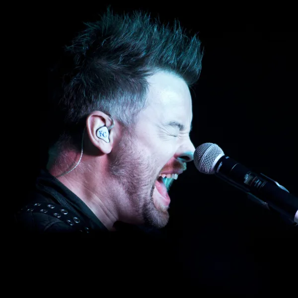 David Cook performs Digital Vein, photos by Nashville Photographer Run N Gun Photography