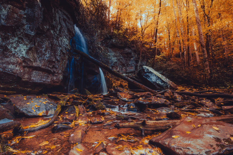 Smoky Mountain National Park Waterfall in Autumn