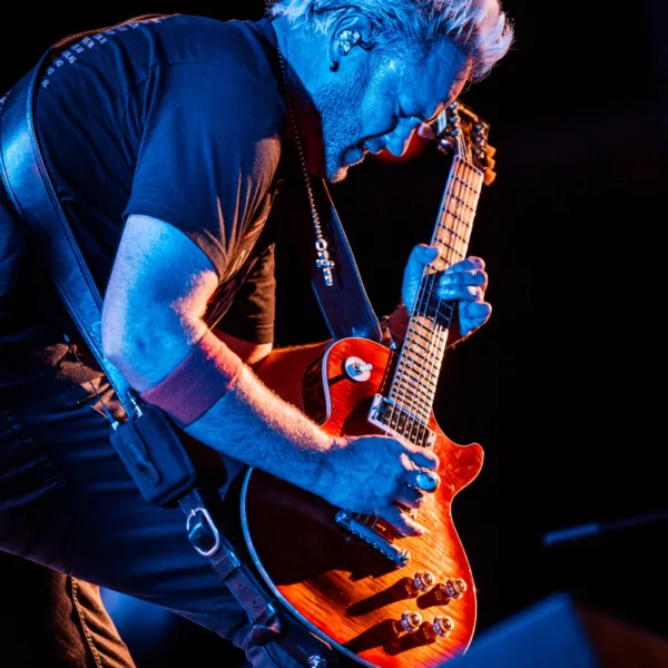 Chet Roberts plays Guitar with 3 Doors Down by Run N Gun Photography